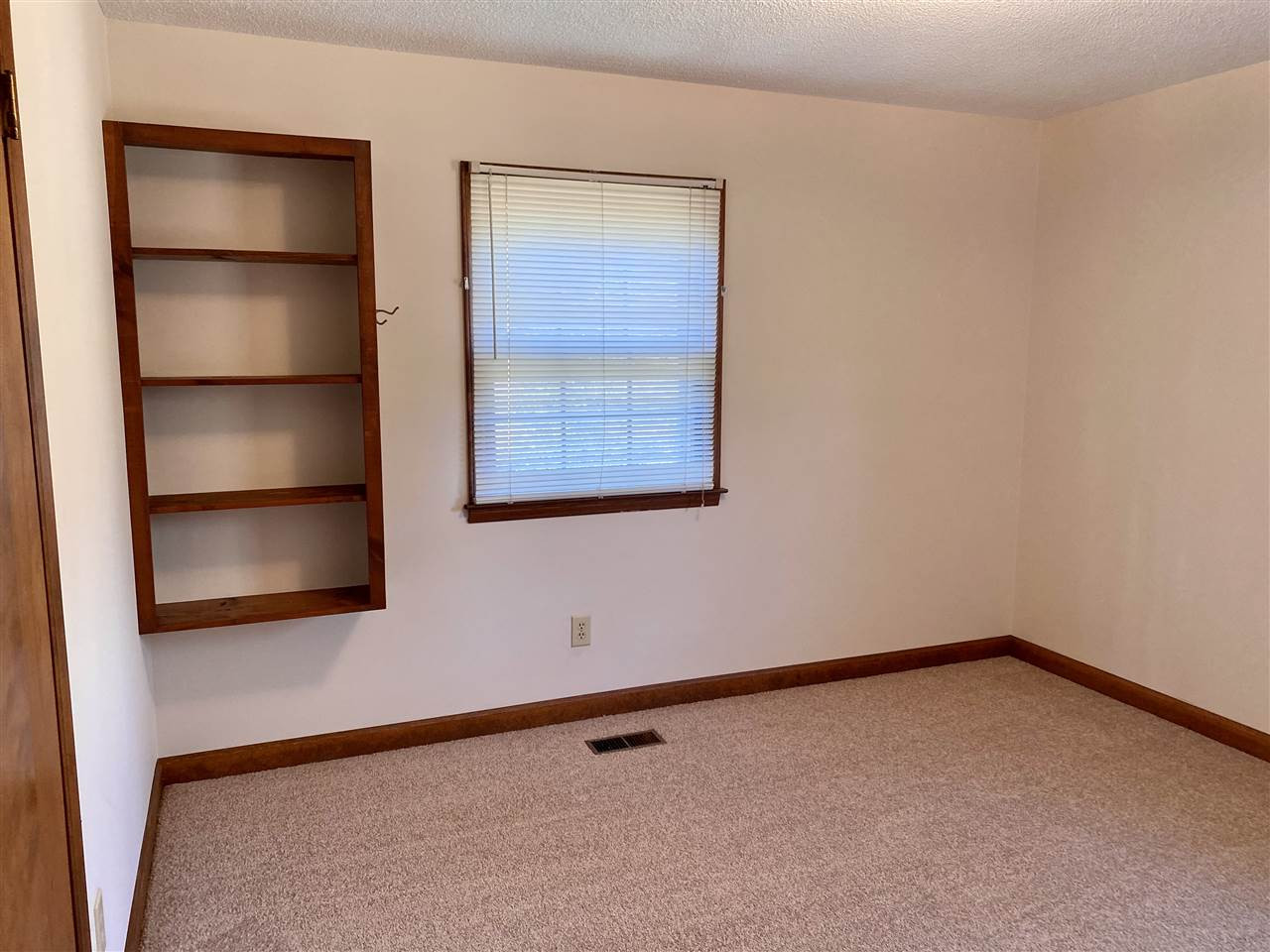 5712 Buffaloe Road Raleigh, NC 27604 - Photo 21 of 28 Bedroom 3