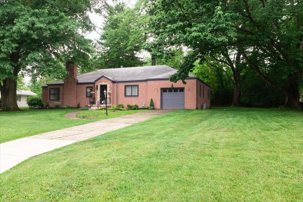 8 Bearce Road Chillicothe, OH 45601 - Photo 2 of 26
