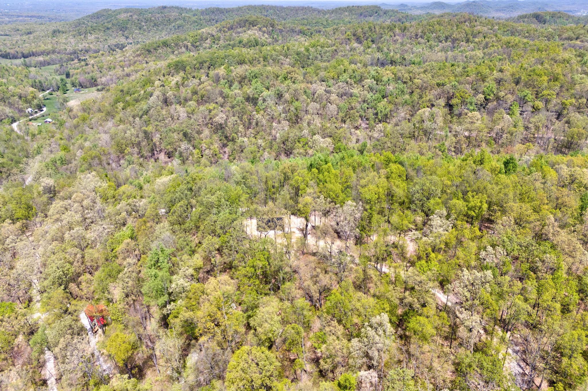 150 Red River Road Jeffersonville, KY 40337 - Photo 18 of 39 dji_fly_20240423_132332_0010_17138942272