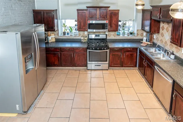 $140,000 | 4647 Oregon Avenue, St. Louis, MO 63111