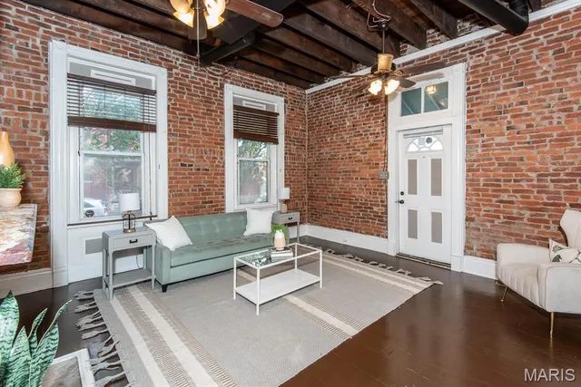 $140,000 | 4647 Oregon Avenue, St. Louis, MO 63111