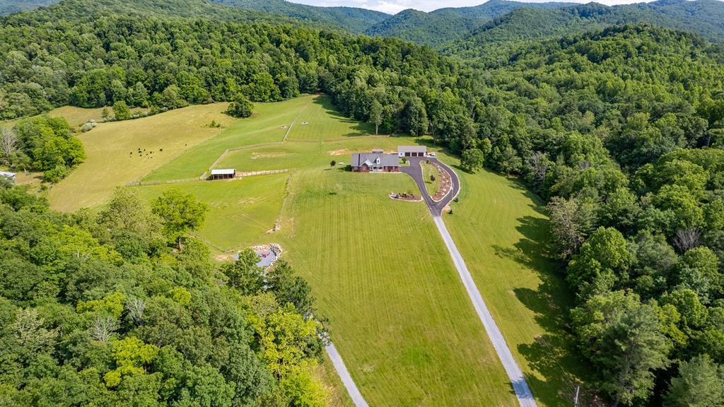 37220 Widener Valley Road Glade Spring, VA 24340 - Photo 5 of 70 86977_109