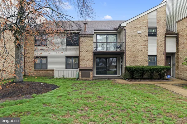 $215,000 | 1475 Mt Holly Road, Unit A11, Edgewater Park, NJ 08010