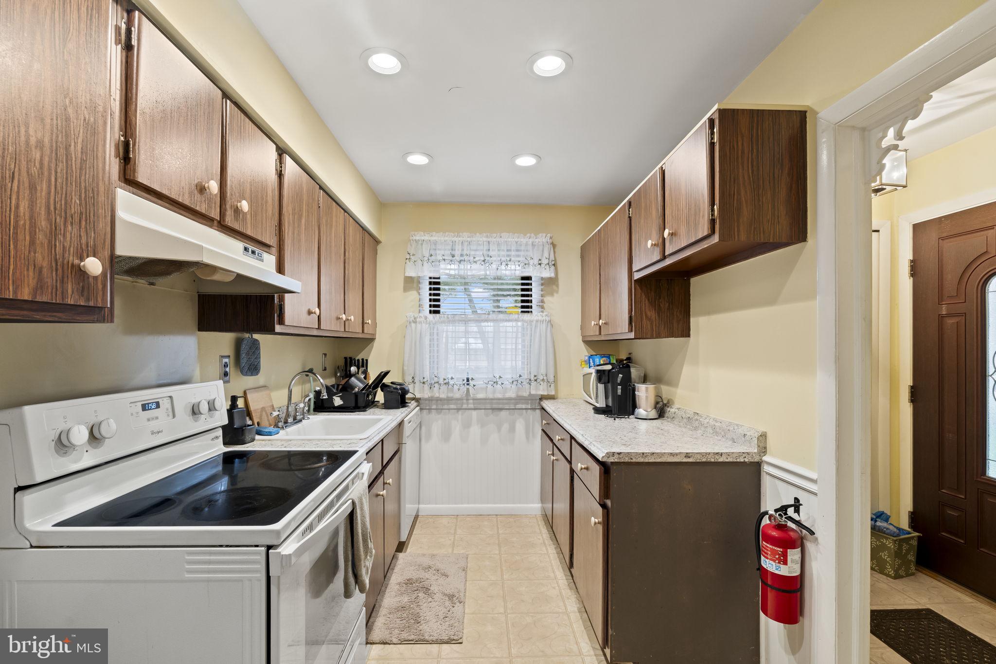 1475 Mt Holly Road, Unit A11 Edgewater Park, NJ 08010 - Photo 11 of 26