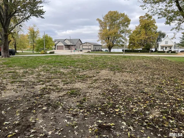 $49,000 | 115 8th Street, Hampton, IL 61256