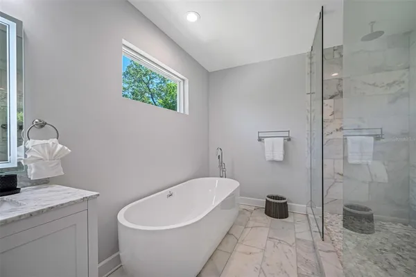 $12,000 | 902 West Plymouth Street, Tampa, FL 33603