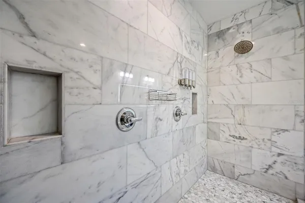 $12,000 | 902 West Plymouth Street, Tampa, FL 33603