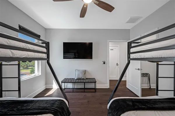 $12,000 | 902 West Plymouth Street, Tampa, FL 33603