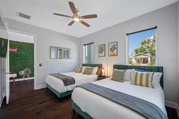 $12,000 | 902 West Plymouth Street, Tampa, FL 33603