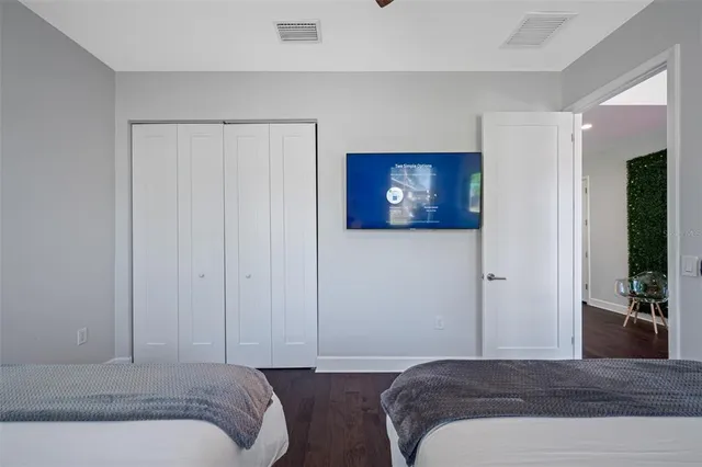 $12,000 | 902 West Plymouth Street, Tampa, FL 33603