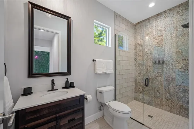 $12,000 | 902 West Plymouth Street, Tampa, FL 33603