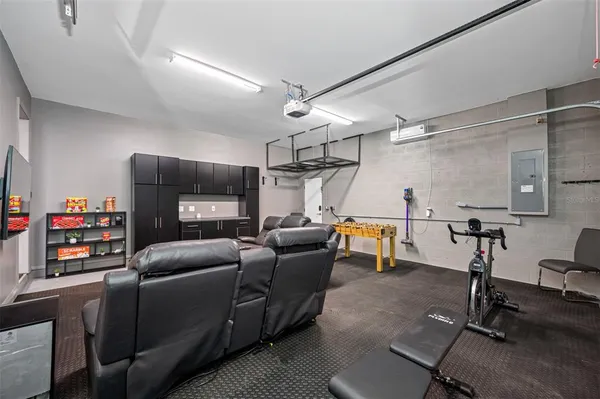 $12,000 | 902 West Plymouth Street, Tampa, FL 33603