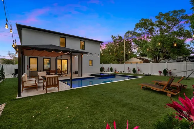 $12,000 | 902 West Plymouth Street, Tampa, FL 33603