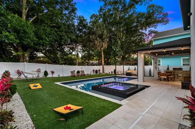 $12,000 | 902 West Plymouth Street, Tampa, FL 33603