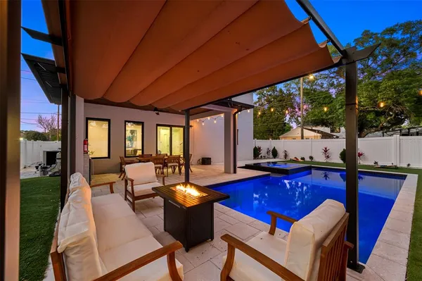 $12,000 | 902 West Plymouth Street, Tampa, FL 33603