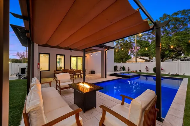 $12,000 | 902 West Plymouth Street, Tampa, FL 33603