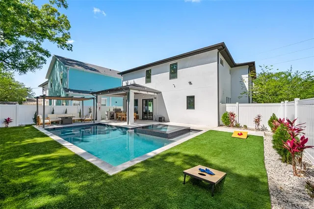 $12,000 | 902 West Plymouth Street, Tampa, FL 33603