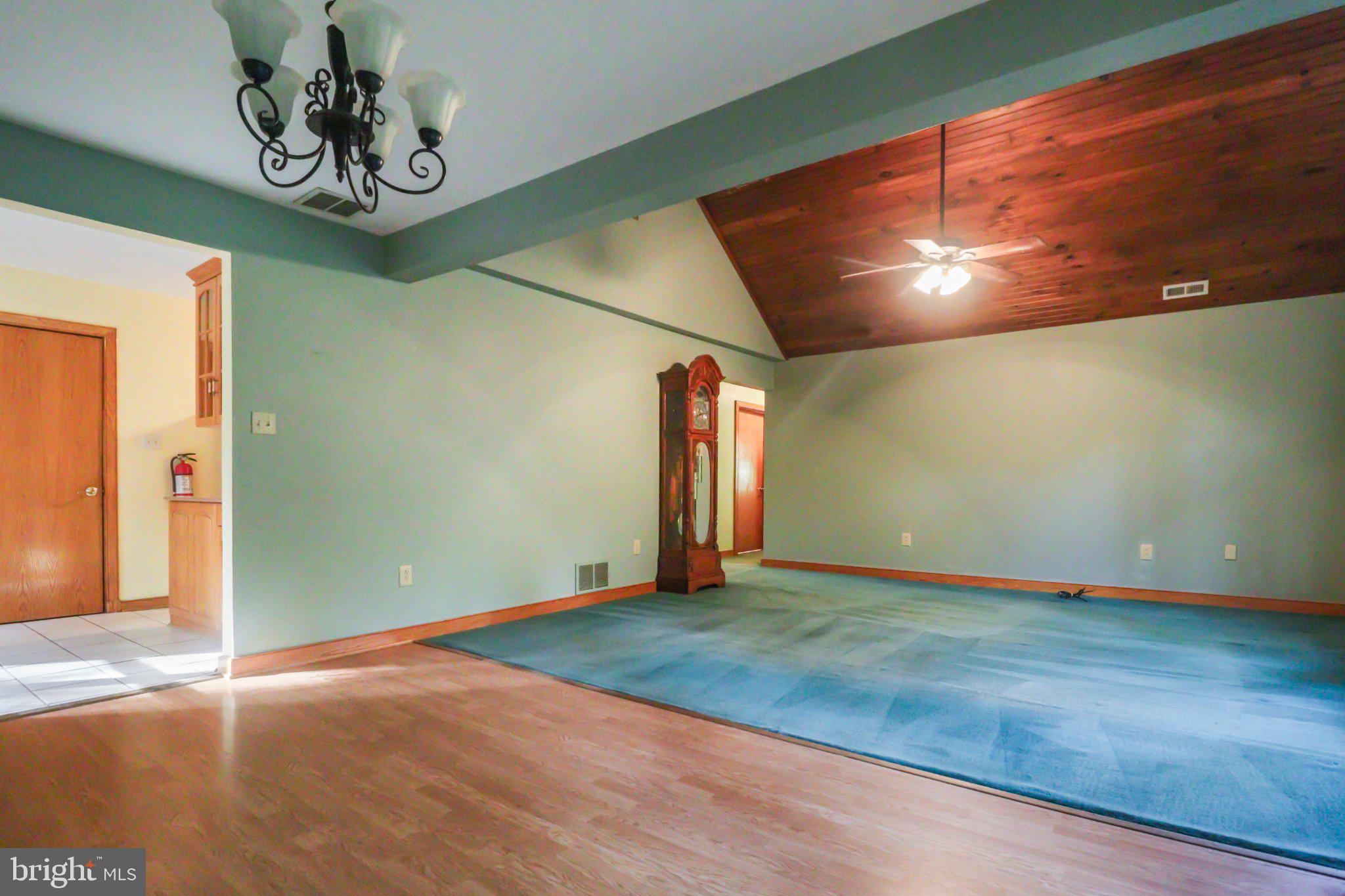 74 Cedar Road Pittsgrove, NJ 08318 - Photo 11 of 23 Spacious room with vaulted ceiling.