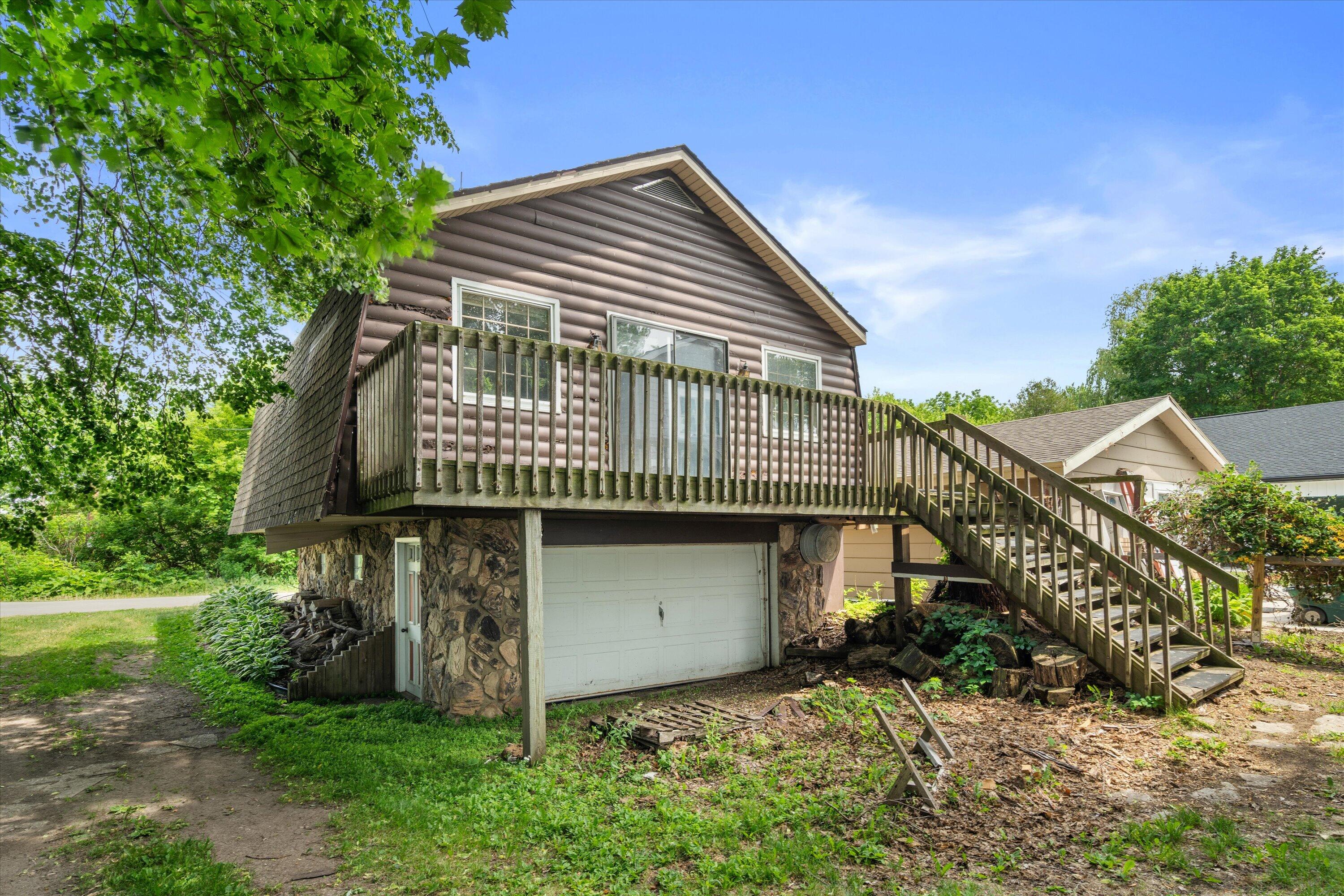N10844 Artesia Beach Road Calumet, WI 53049 - Photo 22 of 36 Upper Cottage