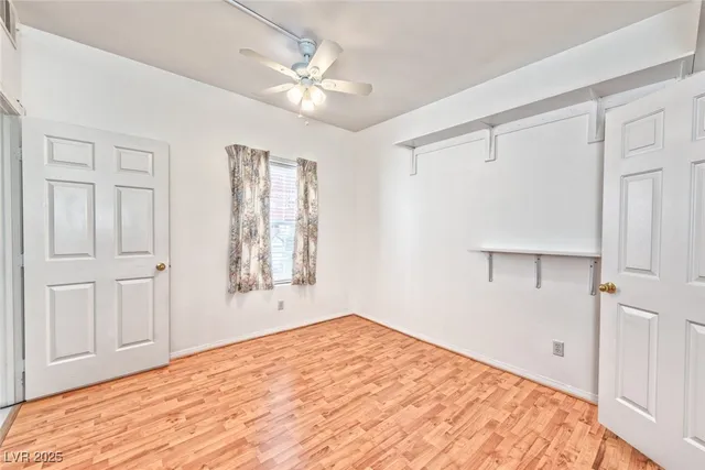 $1,300 | 520 Arrowhead Trail, Unit 1212, Henderson, NV 89015