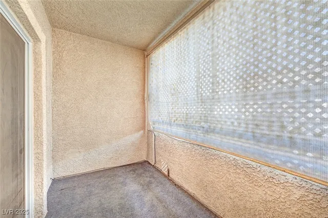 $1,300 | 520 Arrowhead Trail, Unit 1212, Henderson, NV 89015