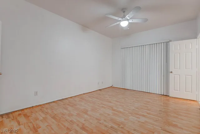 $1,250 | 520 Arrowhead Trail, Unit 1212, Henderson, NV 89015