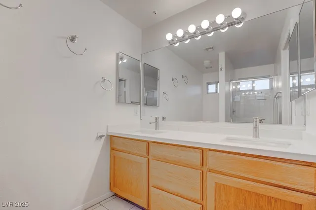 $1,250 | 520 Arrowhead Trail, Unit 1212, Henderson, NV 89015