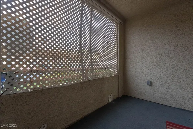 $1,250 | 520 Arrowhead Trail, Unit 1212, Henderson, NV 89015