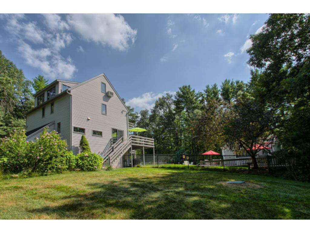15 Sunridge Road Windham, NH 03087 - Photo 4 of 35