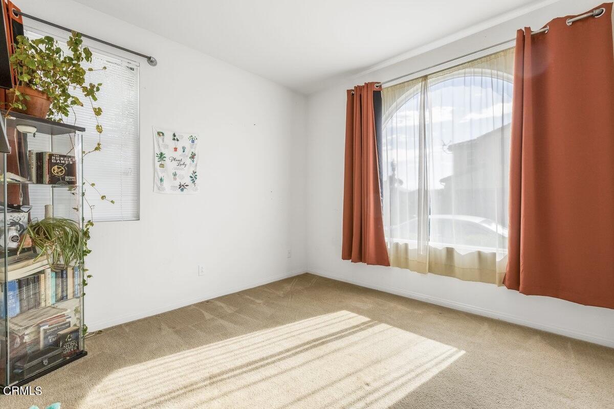 972 Coronado Circle Santa Paula, CA 93060 - Photo 14 of 20 972 Coronado Santa Paula