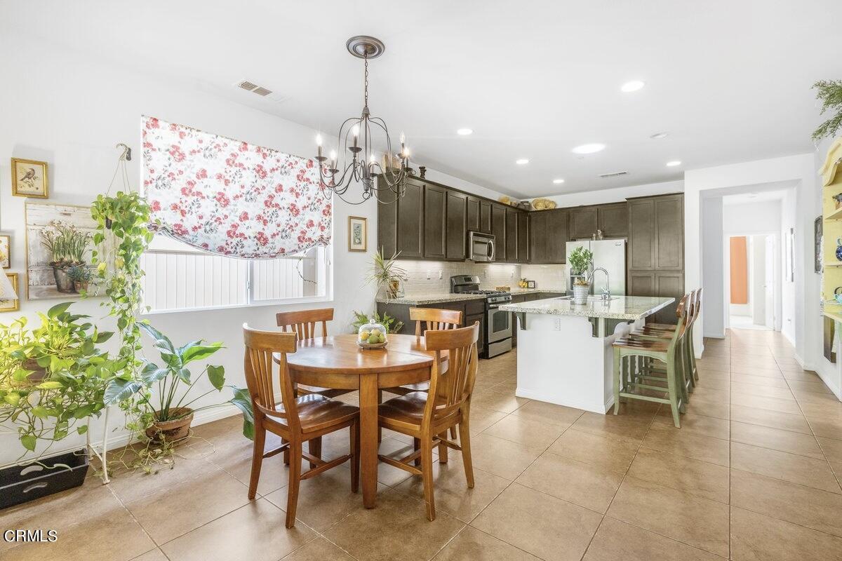 972 Coronado Circle Santa Paula, CA 93060 - Photo 9 of 20 972 Coronado Santa Paula