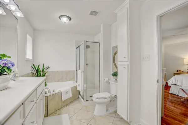 $590,000 | 4606 Waynesboro Drive, Houston, TX 77035