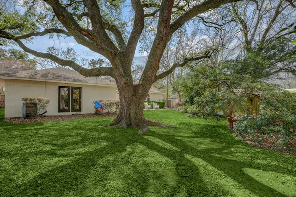 $590,000 | 4606 Waynesboro Drive, Houston, TX 77035