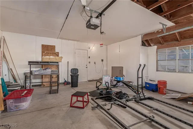 $440,000 | 6565 Bradford Lane, Las Vegas, NV 89108