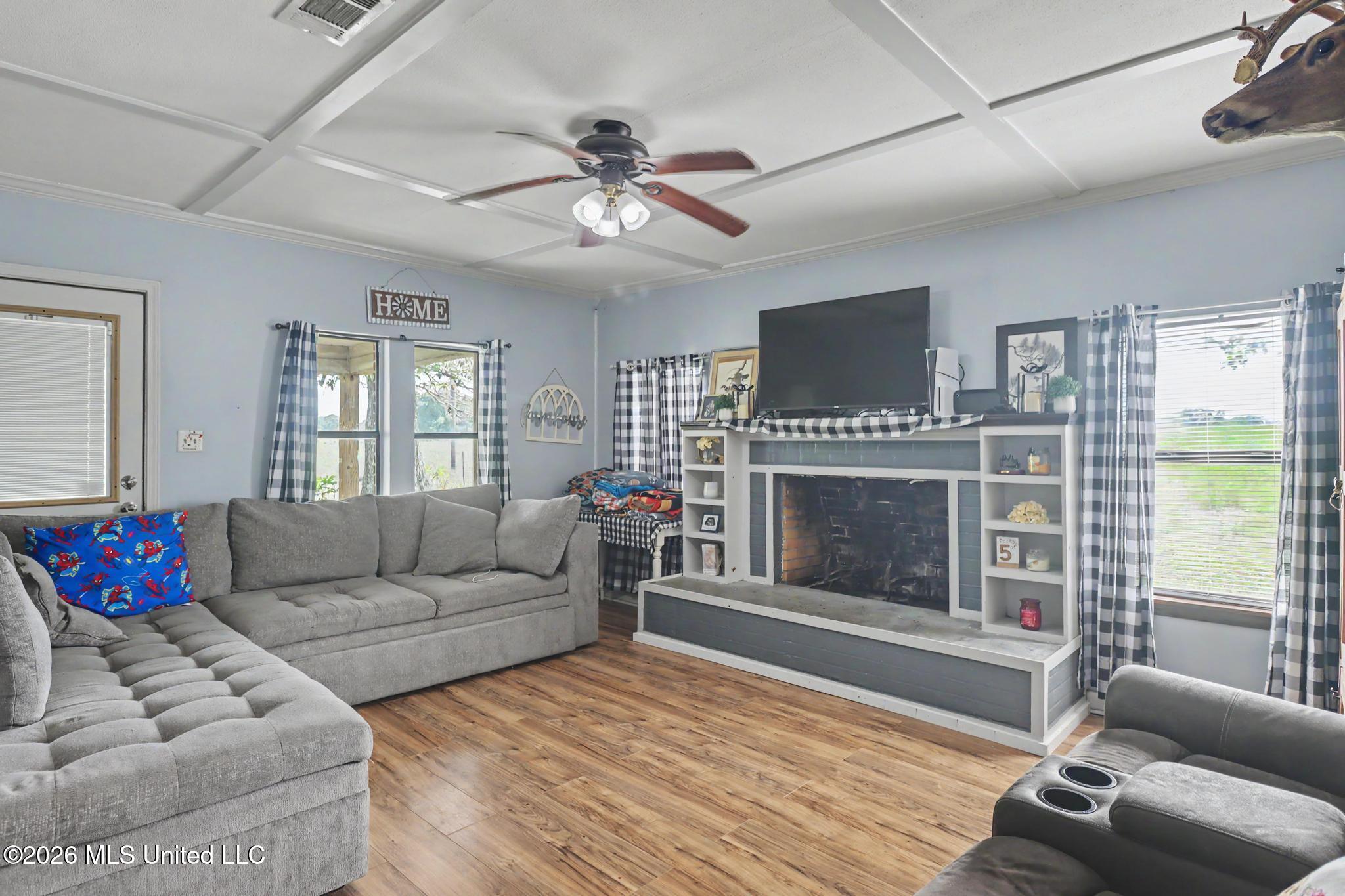 340 East Bond Road Wiggins, MS 39577 - Photo 7 of 21 04_51226 340 E Bond