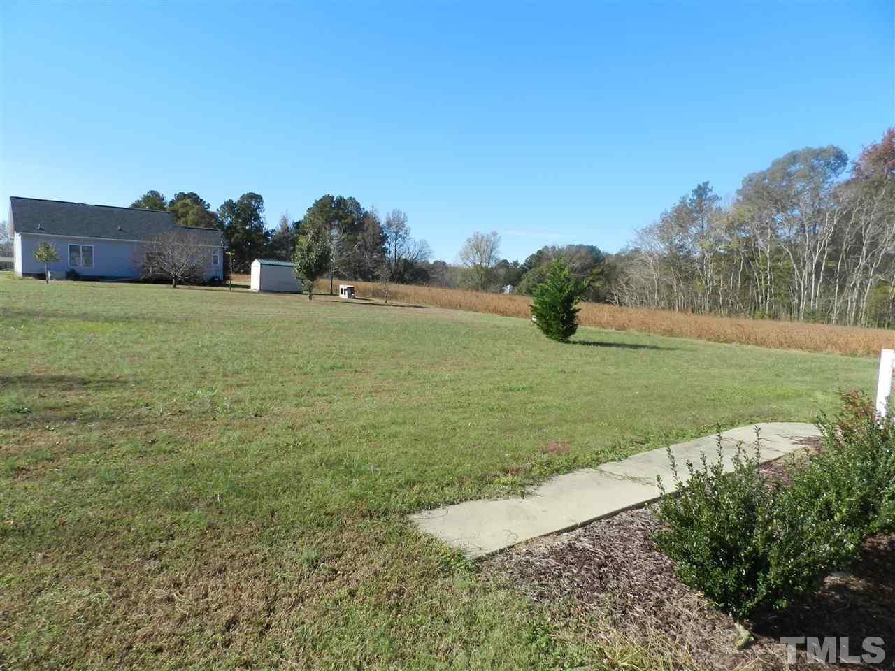 527 Perry Road Zebulon, NC 27597 - Photo 5 of 12 Gallery Image 5