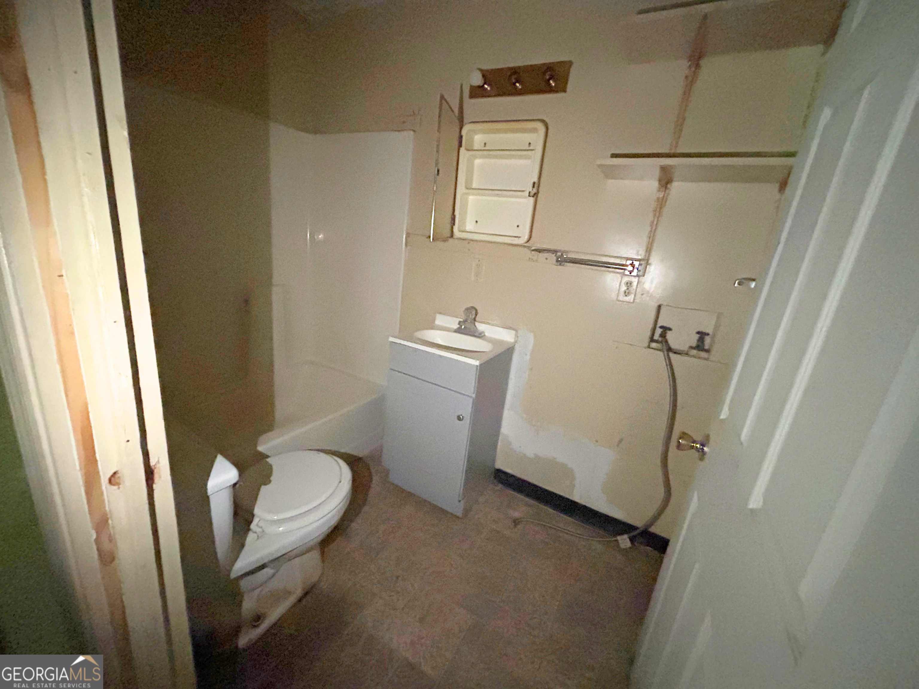 223 Academy Street Americus, GA 31709 - Photo 13 of 28