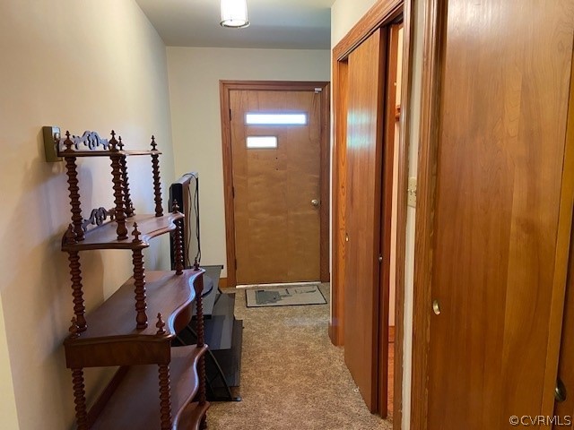 11370 Hanover Courthouse Road Hanover, VA 23069 - Photo 24 of 37 a view of a hallway with workspace