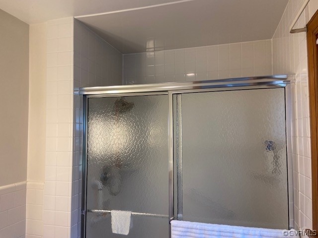 11370 Hanover Courthouse Road Hanover, VA 23069 - Photo 31 of 37 a bathroom with a glass shower door