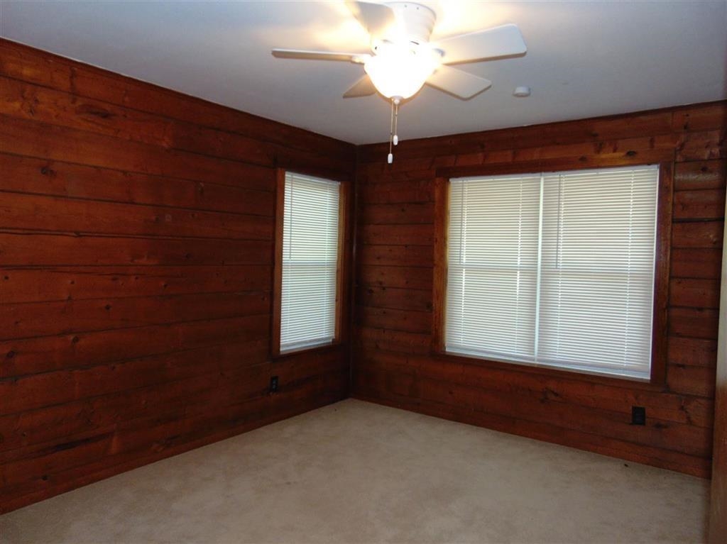 504 North Chaparral Burnet, TX 78611 - Photo 8 of 10 an empty room with a window