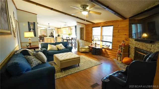 $575,000 | 99 Rustic Woods Road, Sunrise Beach, MO 65079