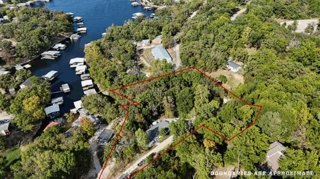 $575,000 | 99 Rustic Woods Road, Sunrise Beach, MO 65079