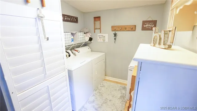 $575,000 | 99 Rustic Woods Road, Sunrise Beach, MO 65079