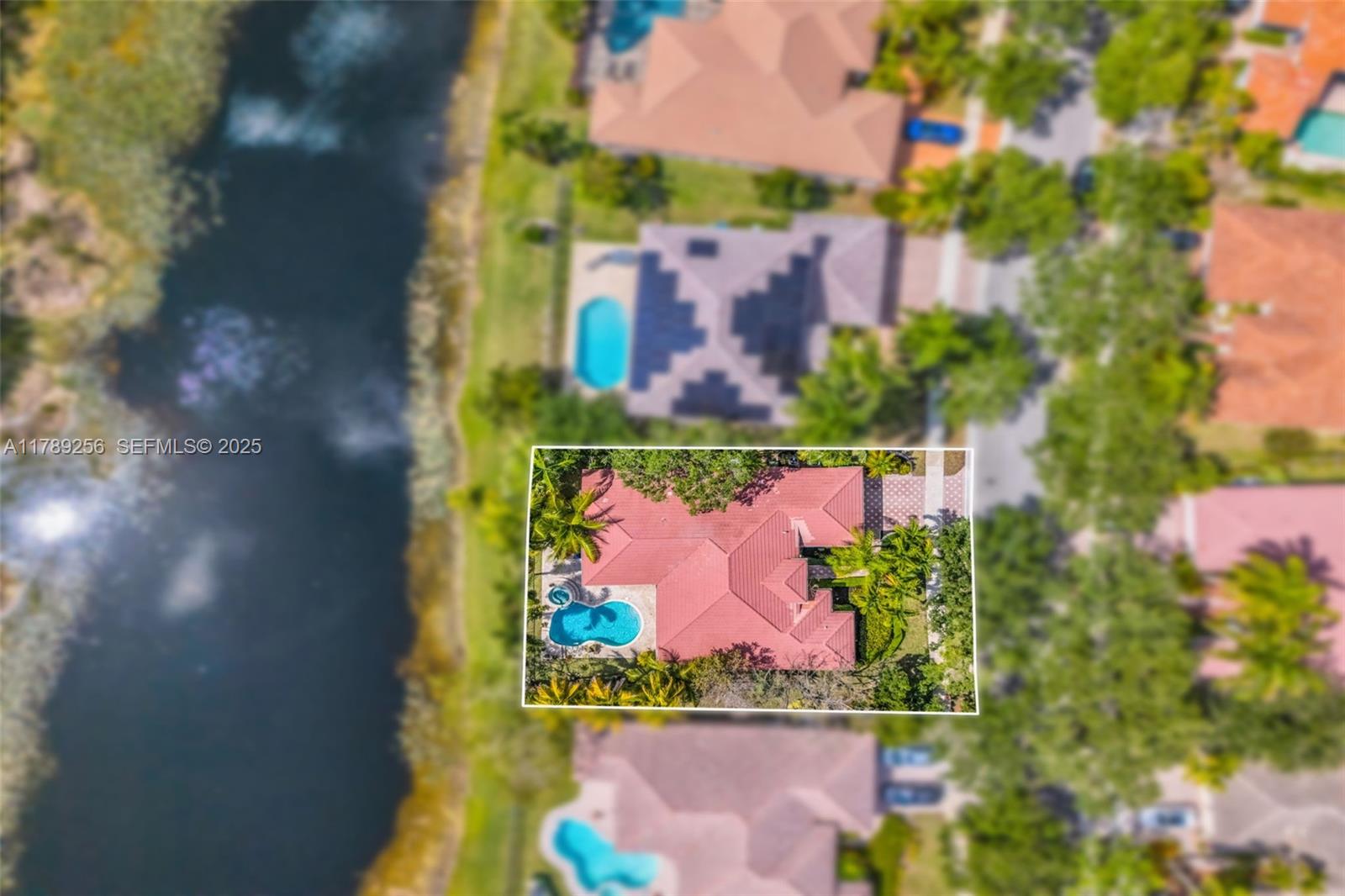 3739 Oak Ridge Circle Weston, FL 33331 - Photo 2 of 71