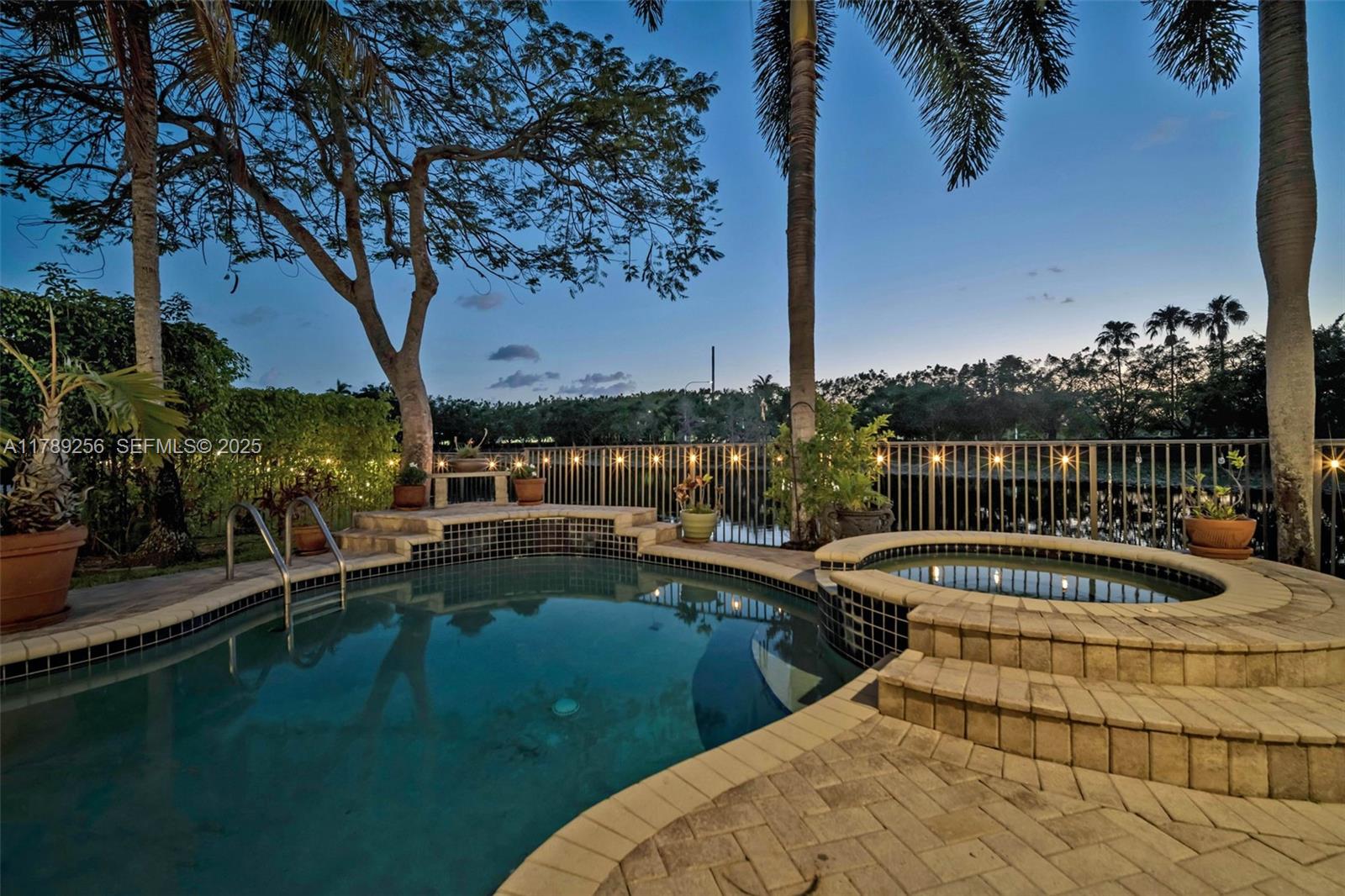 3739 Oak Ridge Circle Weston, FL 33331 - Photo 23 of 71