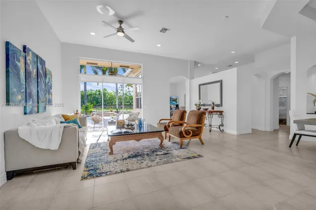 $1,249,000 | 3739 Oak Ridge Circle, Weston, FL 33331