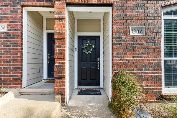 $312,900 | 305 Holleman Drive East, Unit 1307, College Station, TX 77840