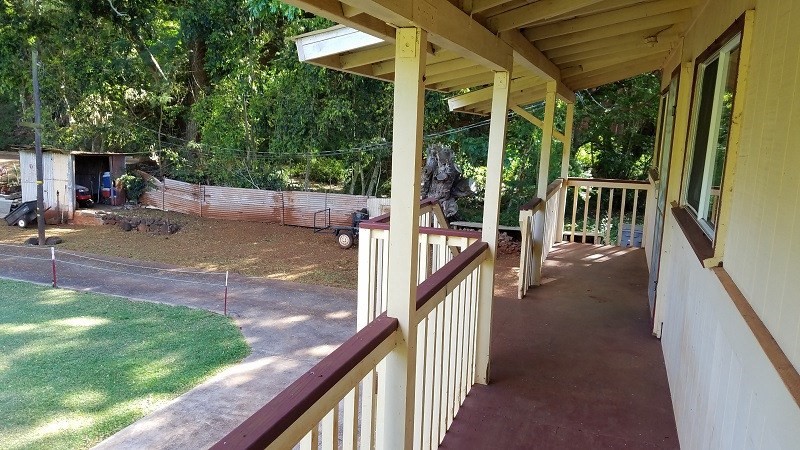 4940 Awawa Road Hanapepe, HI 96705 - Photo 3 of 22 a view of a porch