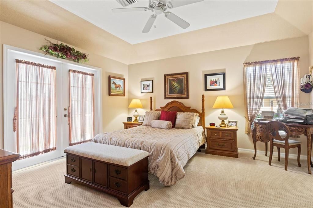 830 Poinciana Road Venice, FL 34293 - Photo 16 of 42