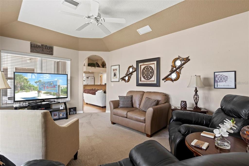 830 Poinciana Road Venice, FL 34293 - Photo 7 of 42